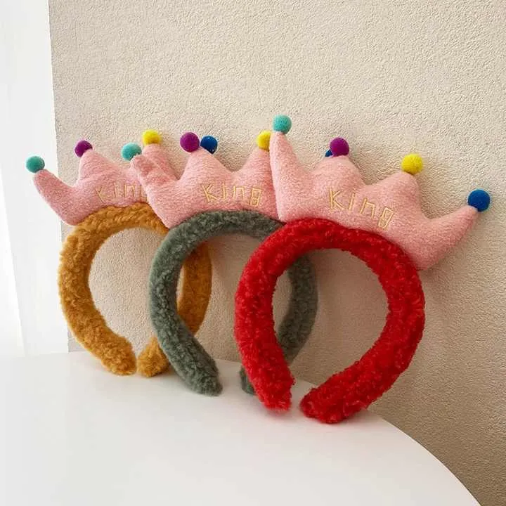 إكسسوارات شعر نسائية لطيفة متعددة . Cute Multi-Purpose Women's Hair Accessories