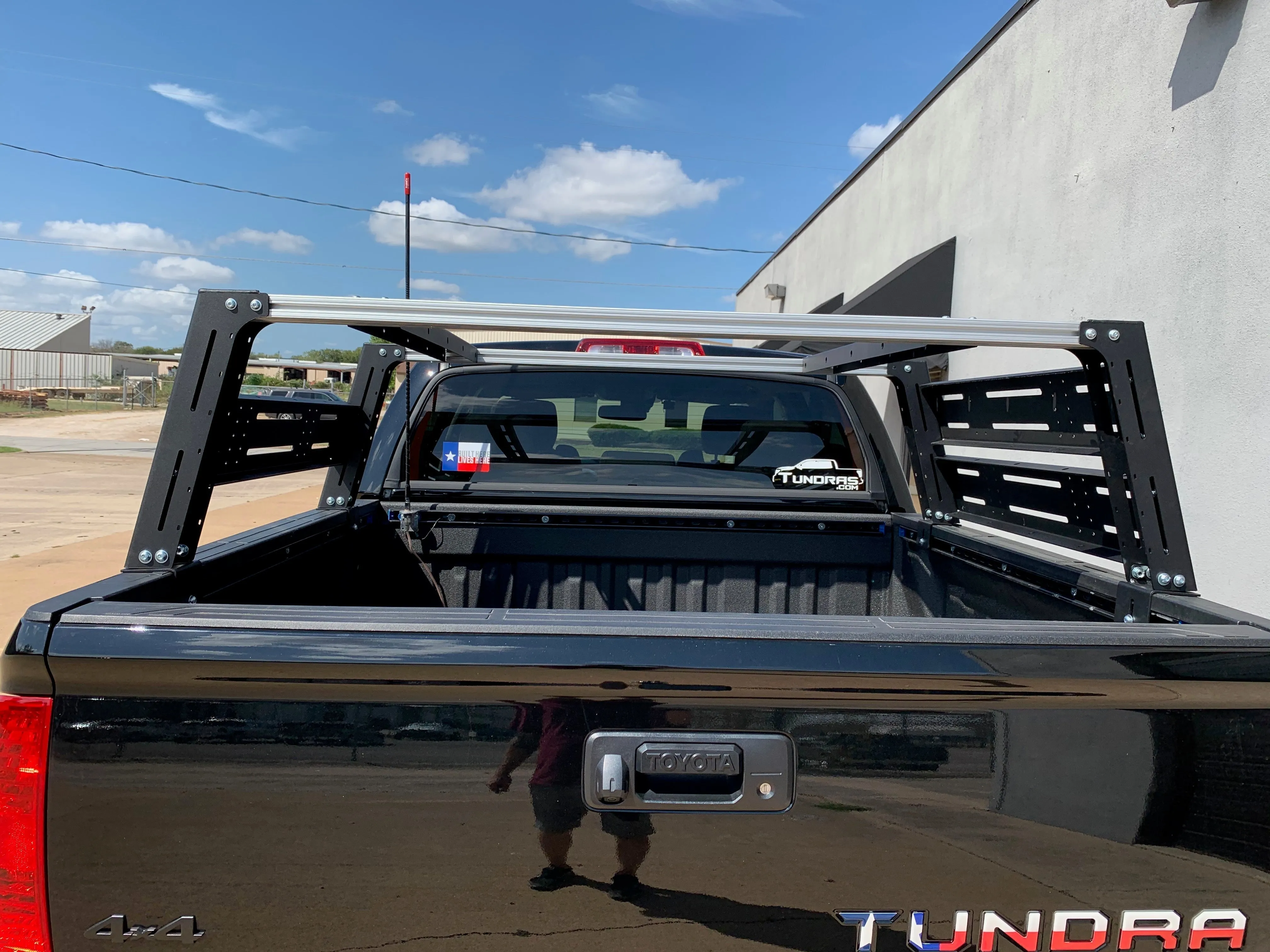 Cali Raise LED 2014-2023 Toyota Tundra Overland Bed Rack